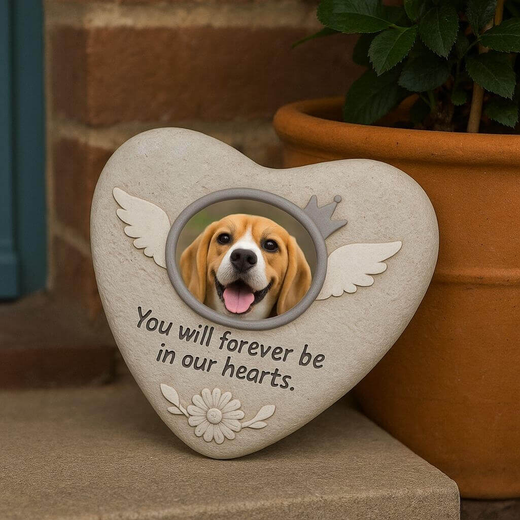 Heart-Shaped Pet Memorial Stone with Photo Frame – Weatherproof Resin Grave Marker for Outdoor Display
